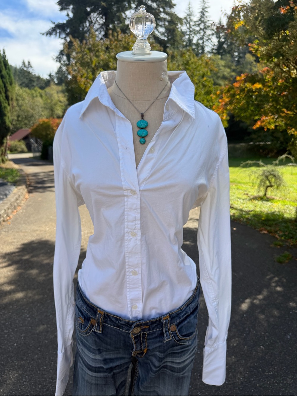 Moda International White Button-Down Shirt ✨🤍✨
